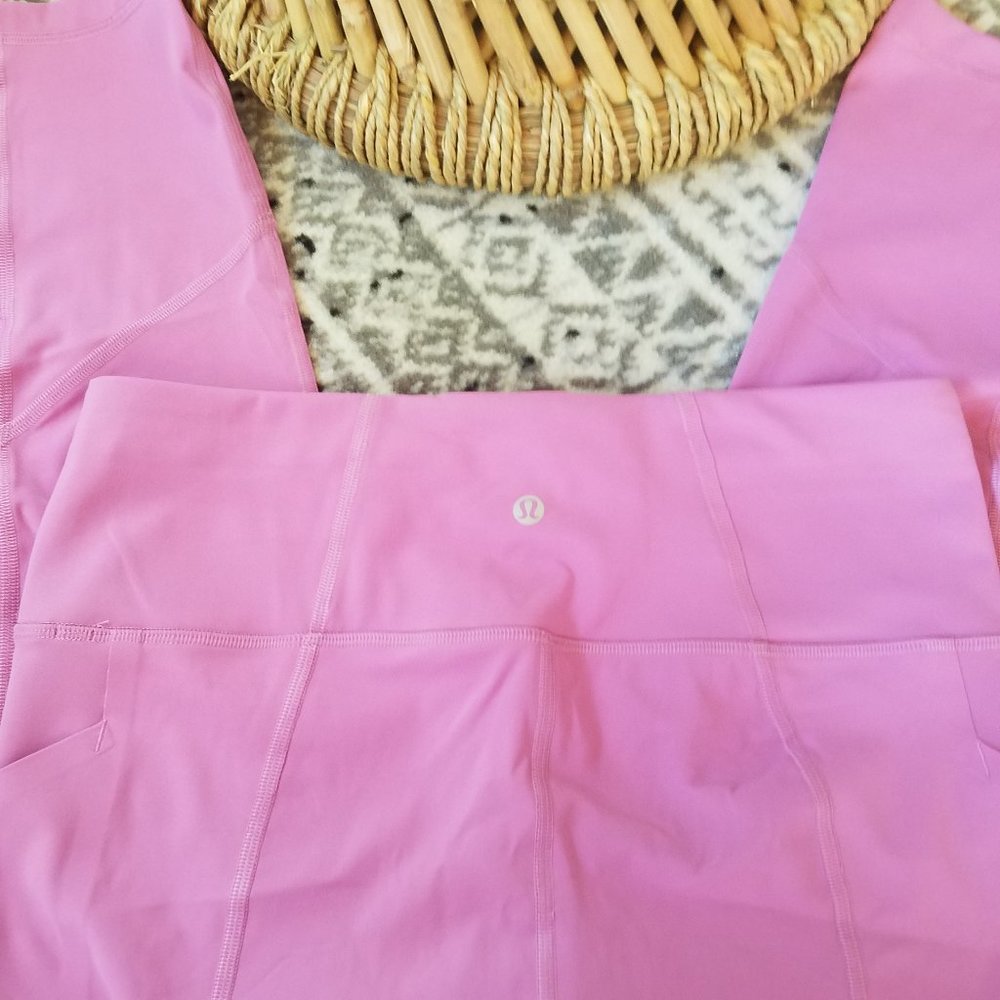 NWT Lululemon Pace Rival Crop Pink Size 8 Magenta - Picture 5 of 9